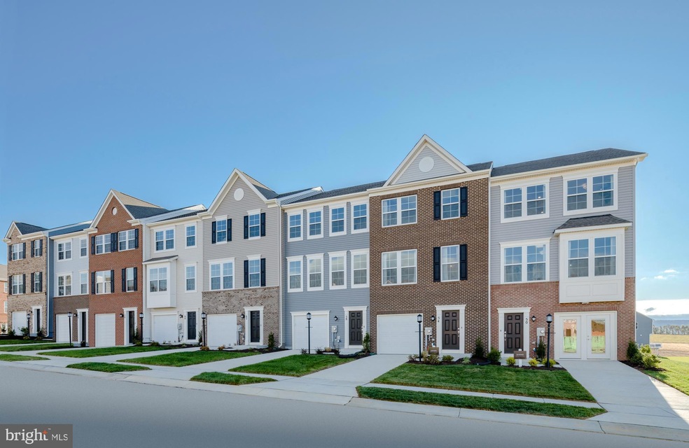 20125 Stonehaven Ave unit SAVANNAH LOT 2152, Jeffersonton, VA 22724 - photo 1