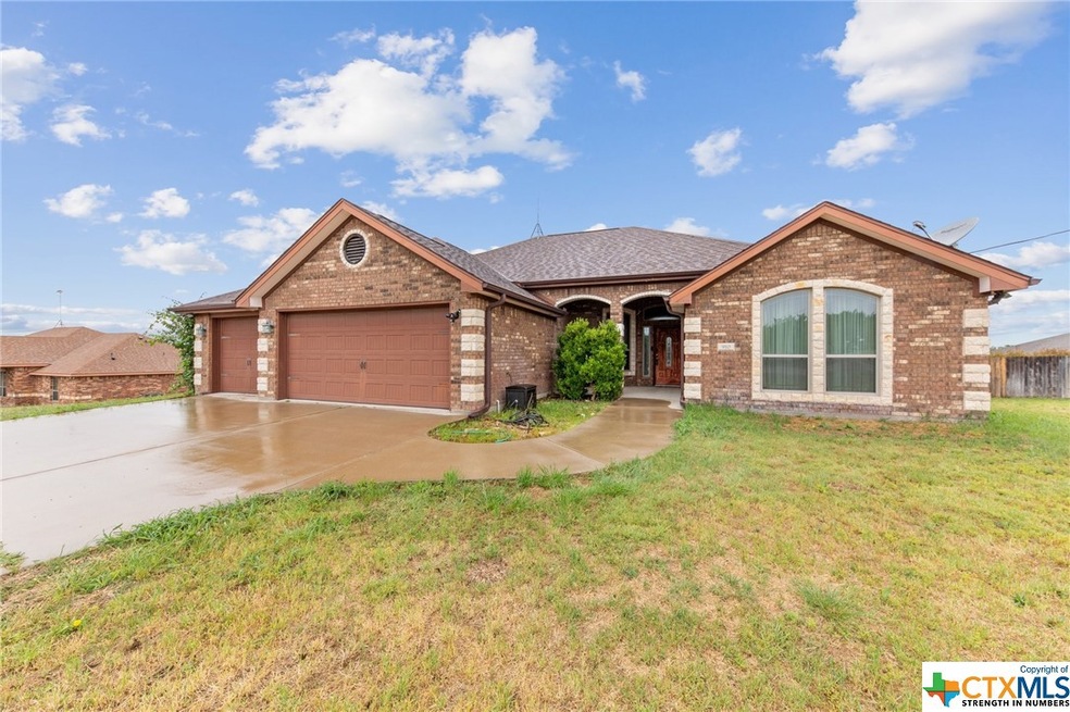 910 Cactus Ln, Copperas Cove, TX 76522 - photo 1