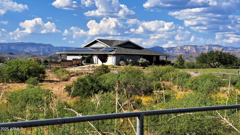 Under Contract $925,000