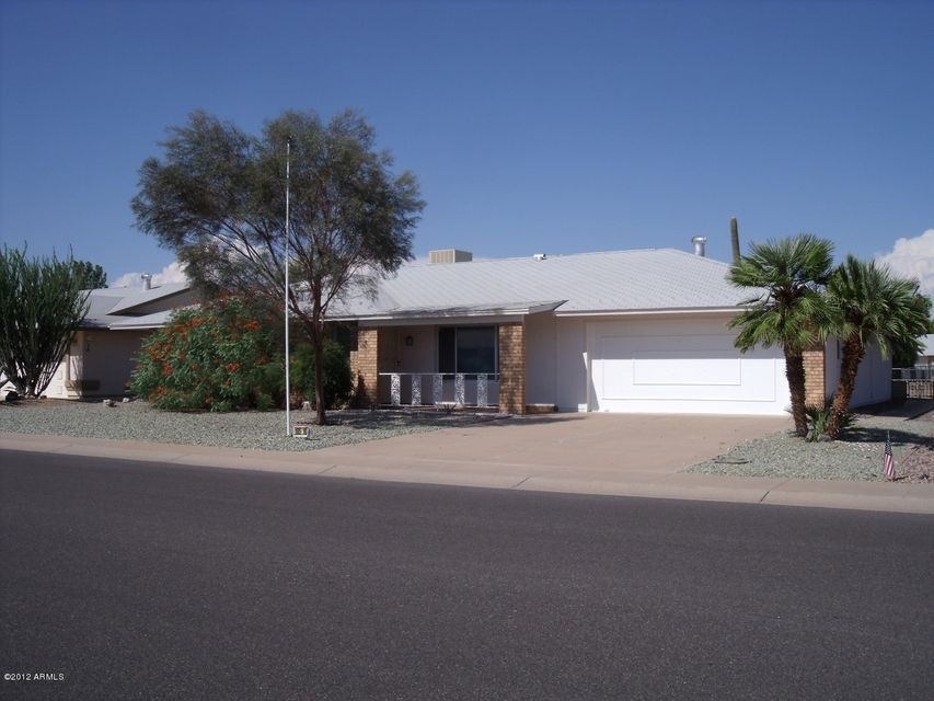 Classic Annapolis, Brick Trim, Lovely!
