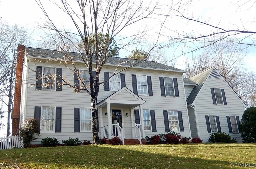 724 Lakewater Dr, Henrico, VA 23229 - photo 1