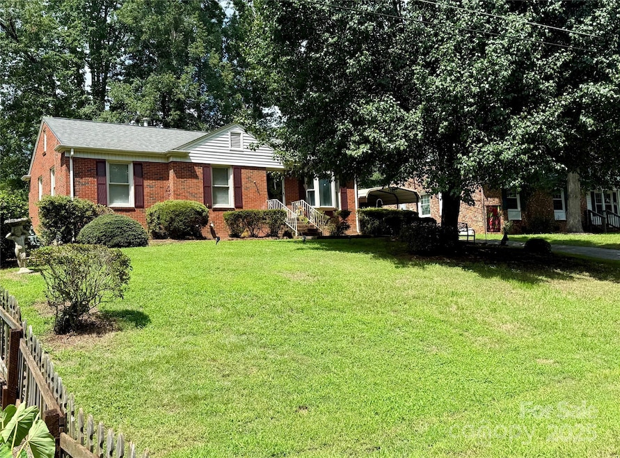 Under Contract $259,900