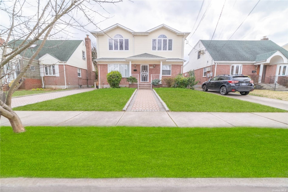 Sold $960,000 • Co-Listing Agent