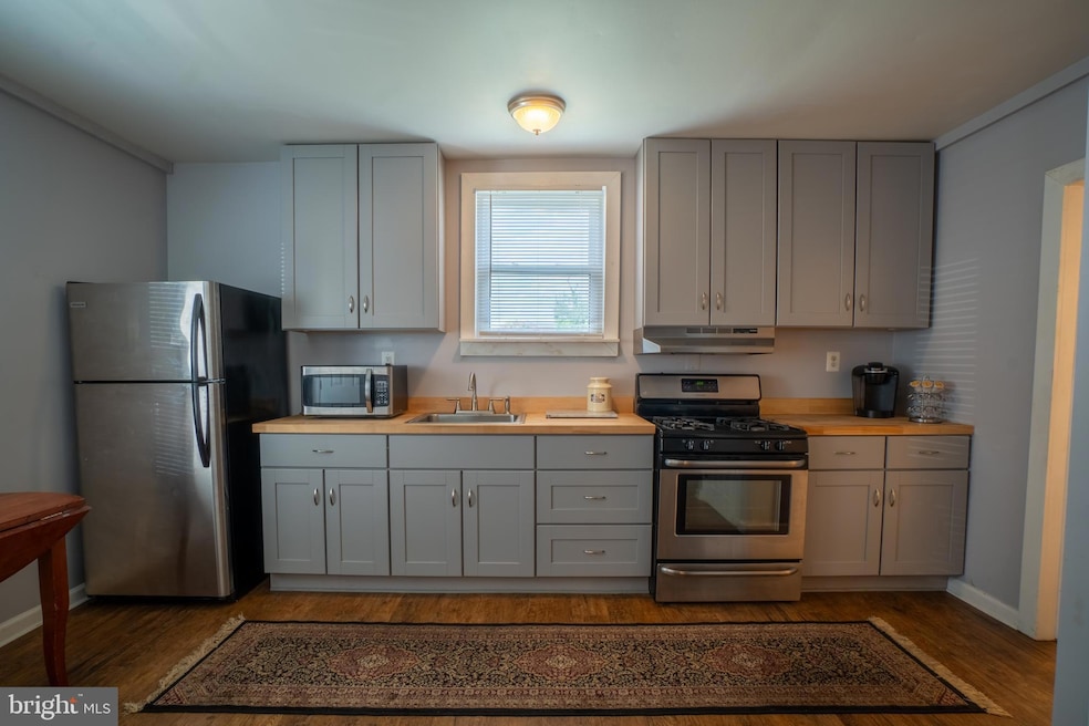 4415 Fairhaven Ave, Curtis Bay, MD 21226 - photo 1