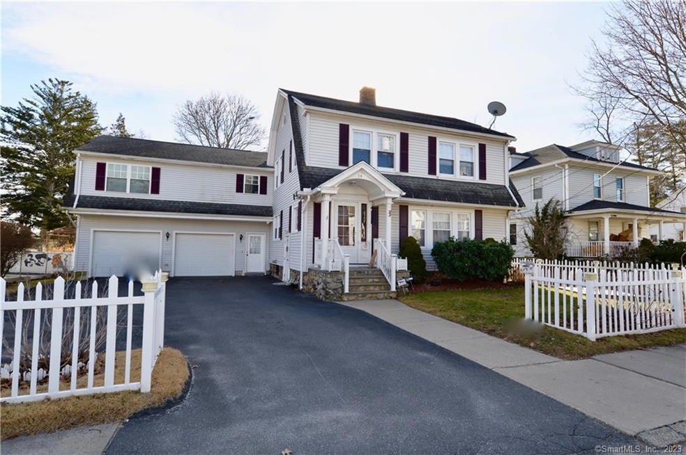 25 Farmington Ave, Waterbury, CT 06710 - photo 1