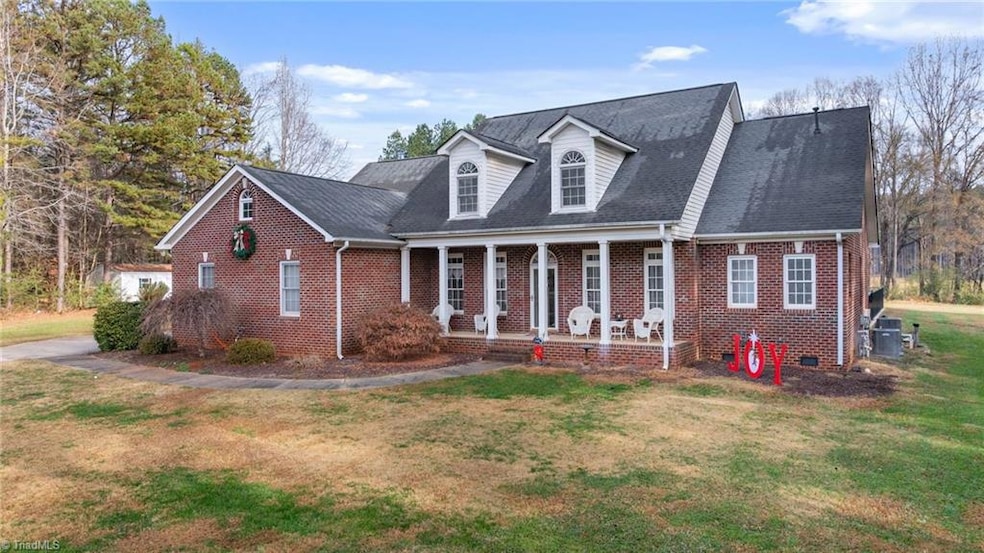 14425 Dori Dr, Huntersville, NC 28078 - photo 1