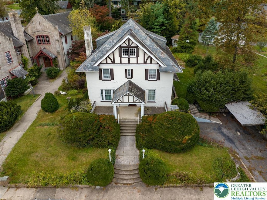 426 S 2nd St, Bangor, PA 18013 - photo 1