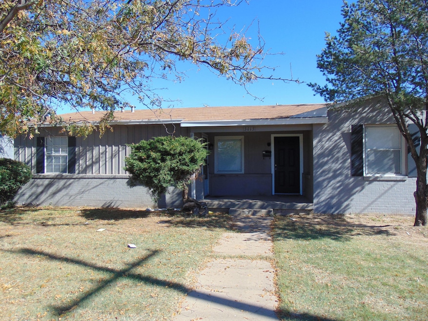 3413 Quaker Ave unit A, Lubbock, TX 79413 - photo 1