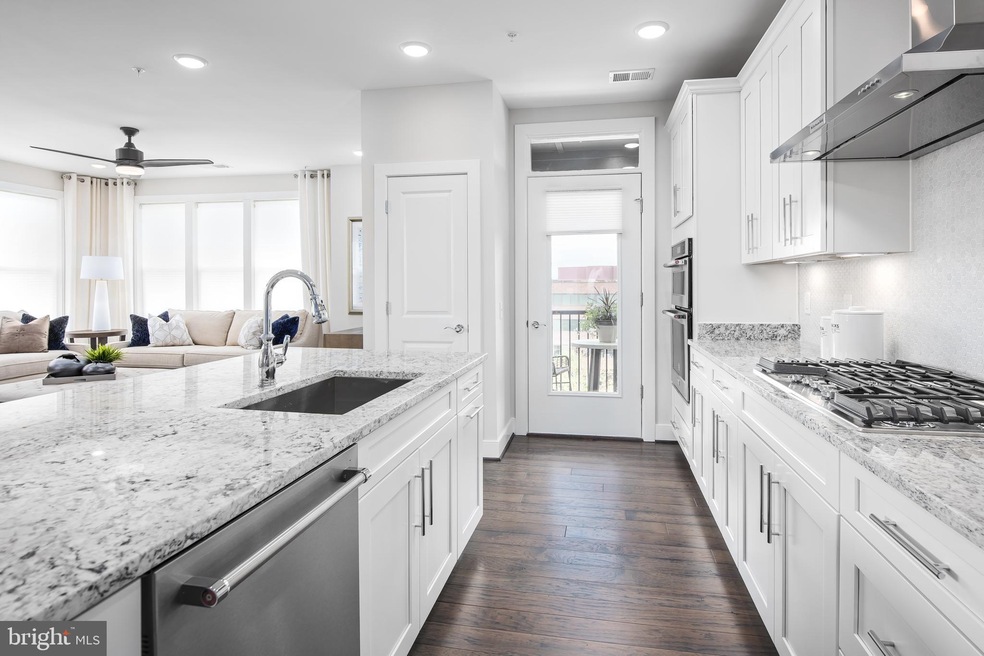 11200 Reston Station Blvd unit 505, Reston, VA 20190 - photo 1