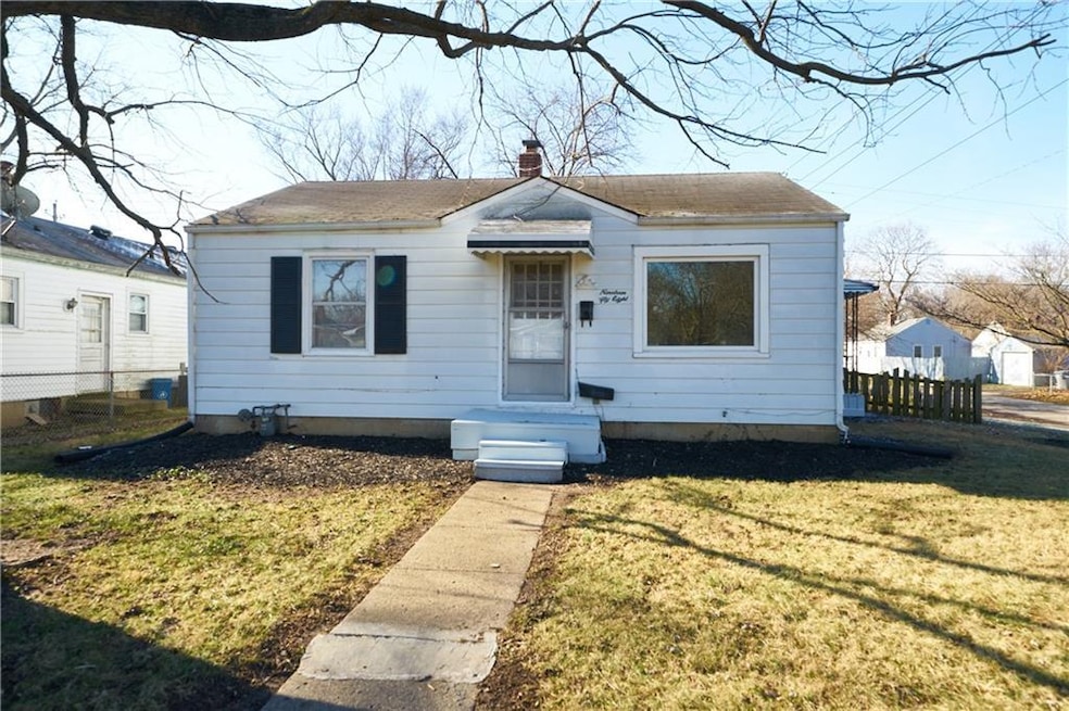 1958 N Euclid Ave, Indianapolis, IN 46218 - photo 1