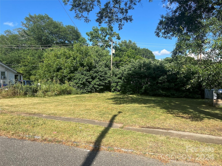 615 Smith St, Shelby, NC 28150 - photo 1