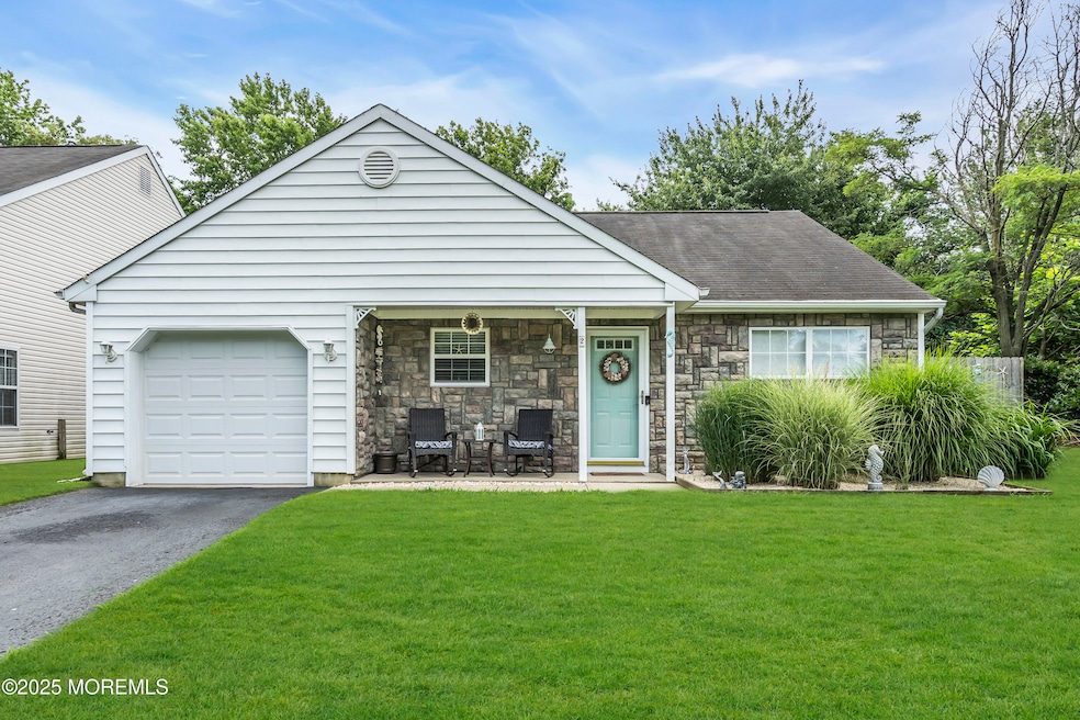 2 Ellison Ct, Keyport, NJ 07735 - photo 1