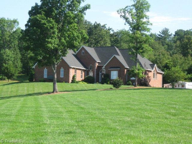 402 Hawk's Nest Trail, Purlear, NC 28665 - photo 1