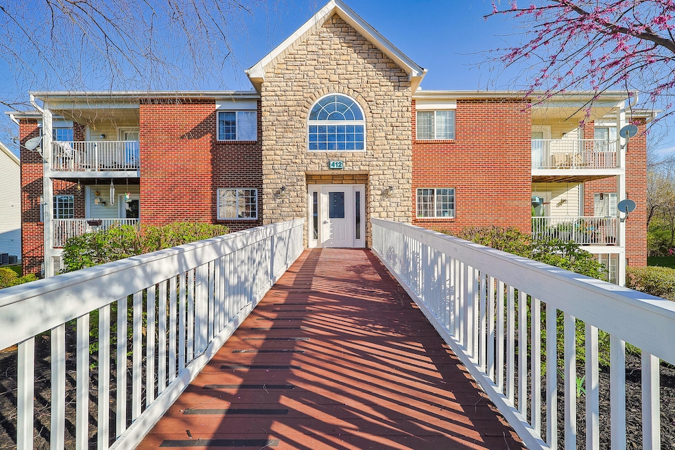 412 Marian Ln 19