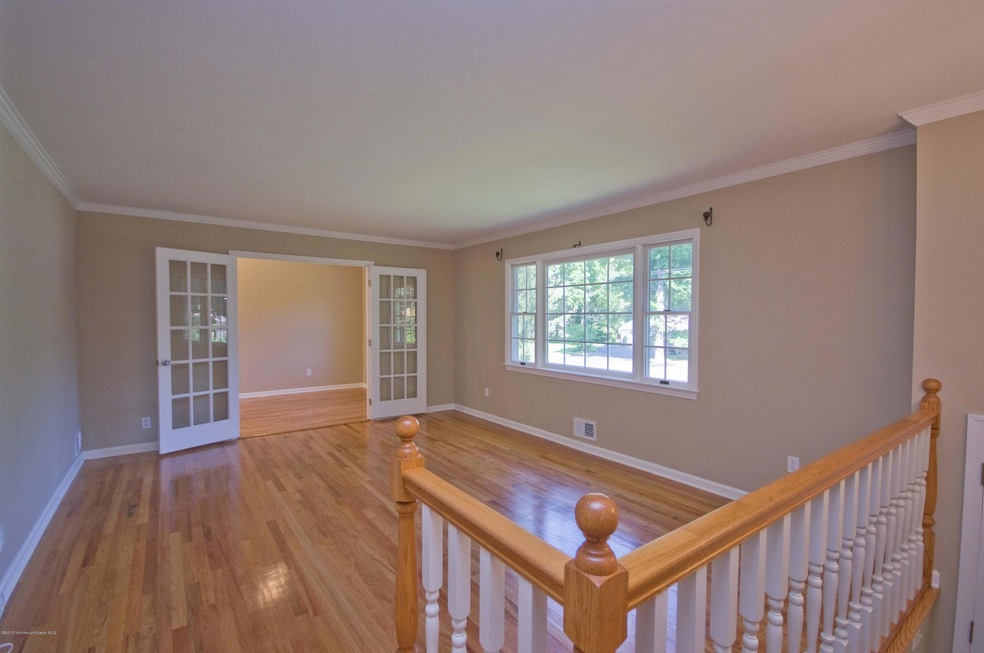 LIVING ROOM (11)