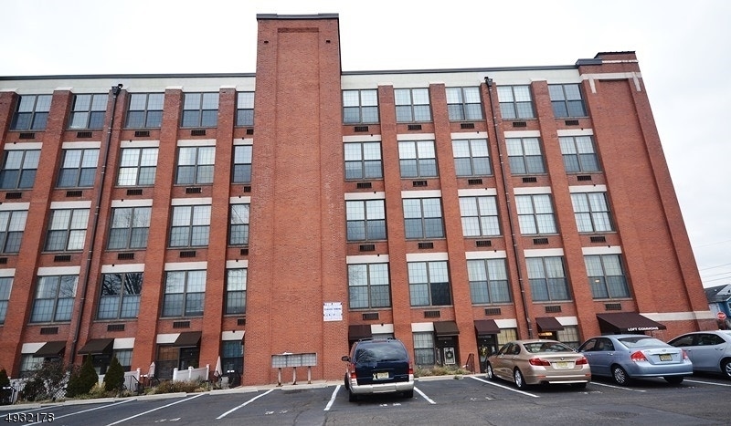 366 Trenton Ave unit 5G, Paterson, NJ 07503 - photo 1