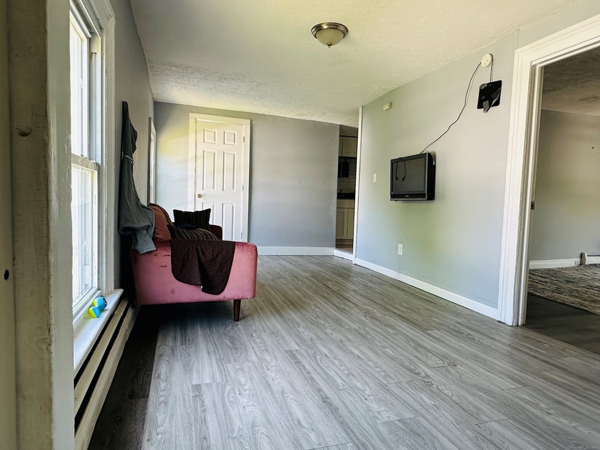 45 Atwater St unit 2, New Haven, CT 06513 - photo 1