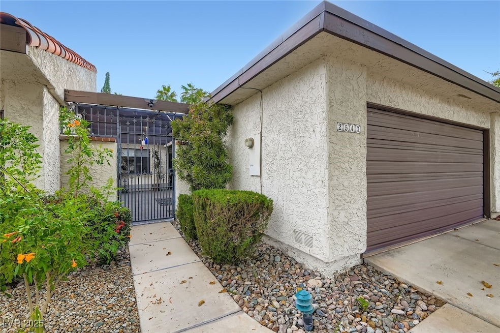 2543 Laconia Ave, Las Vegas, NV 89121 - photo 1