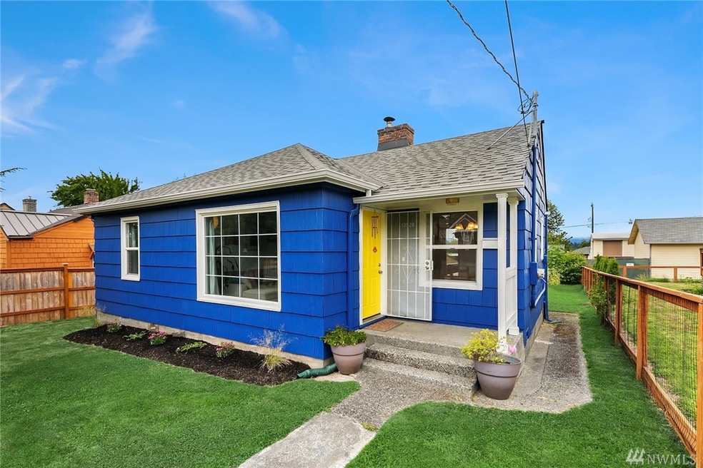 13528 35th Ave S, Tukwila, WA 98168 - photo 1