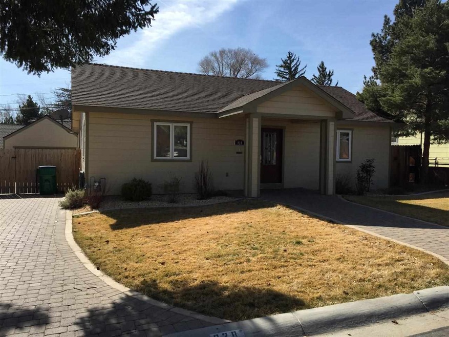 928 Kimbal Dr, Reno, NV 89503 - photo 1