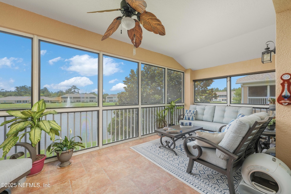 Spacious w/ Fountain and Waterviews