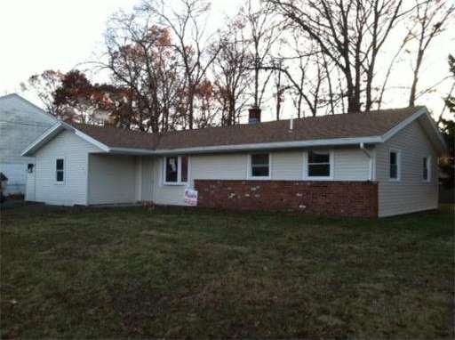 610 N Quincy St, Brockton, MA 02302 - photo 1