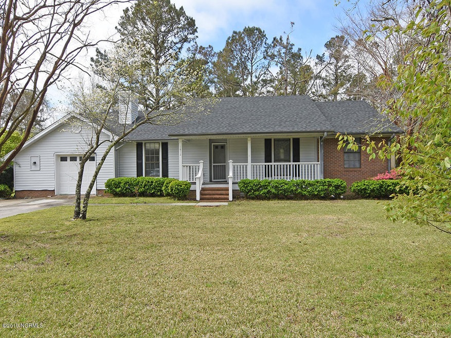 1612 Middle Sound Loop Rd 2