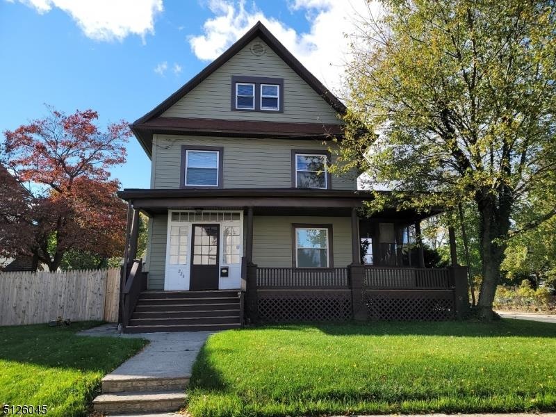 226 Leland Ave, Plainfield, NJ 07062 - photo 1