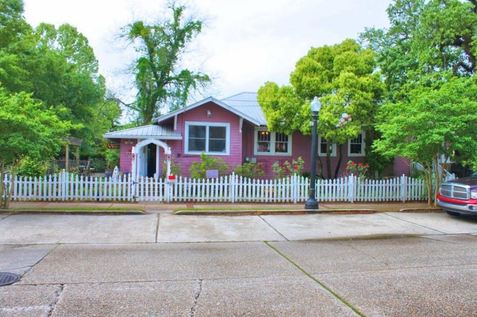 2104 1st St, Slidell, LA 70458 - photo 1