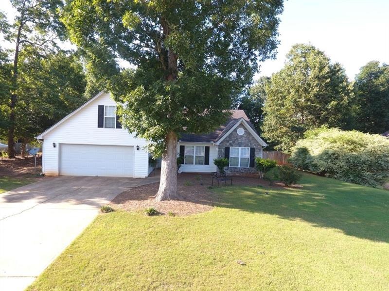 250 Butler Bridge Cir, Covington, GA 30016 - photo 1