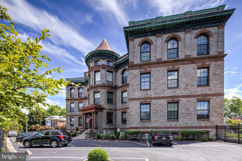 2400 Baynard Blvd unit 3, Wilmington, DE 19802 - photo 1