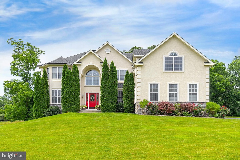 153 Cedar Ct, Swedesboro, NJ 08085 - photo 1