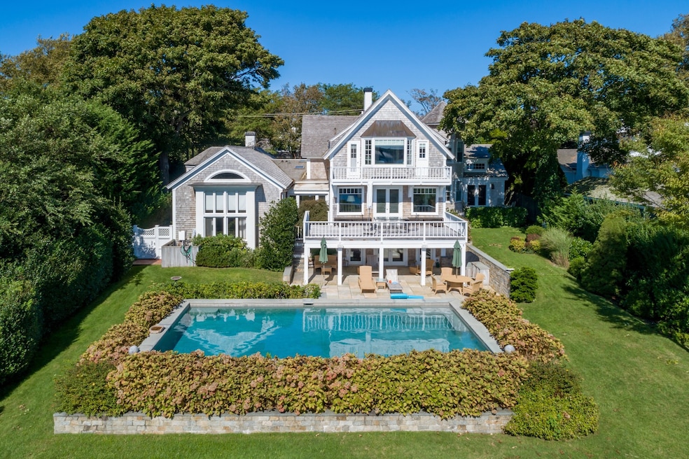 93 S Water St, Edgartown, MA 02539 - photo 1