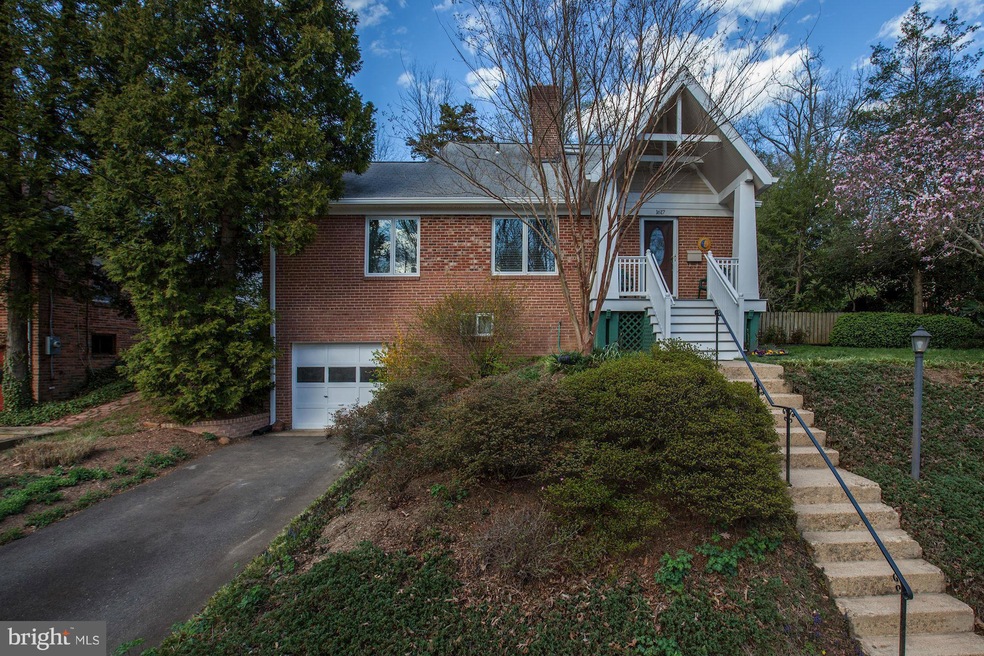 1617 Francis Hammond Pkwy, Alexandria, VA 22302 - photo 1