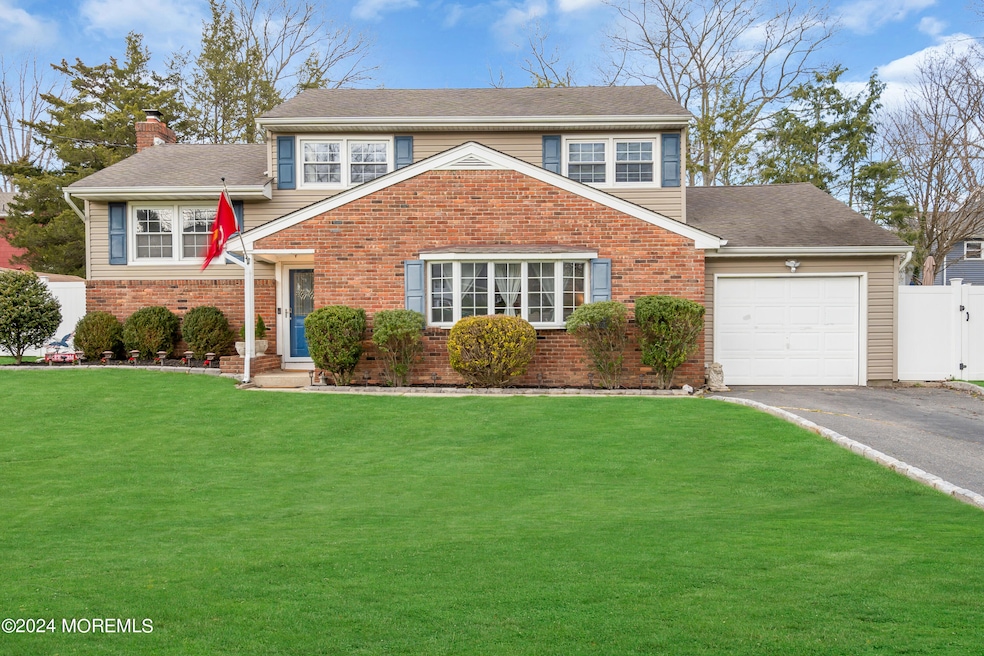 80 Shady Nook Dr, Toms River, NJ 08755 - photo 1