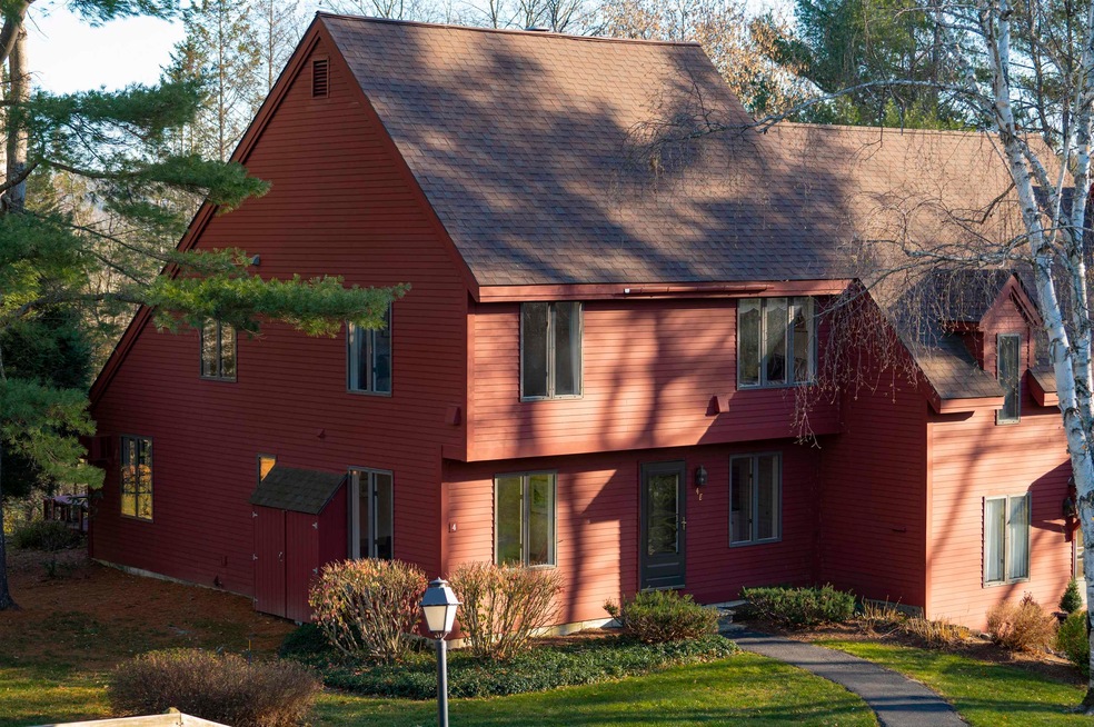 418 Lyman Batcheller Rd unit 4E, Hartford, VT 05001 - photo 1