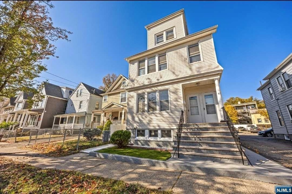 63 Mission St unit 1, Montclair, NJ 07042 - photo 1