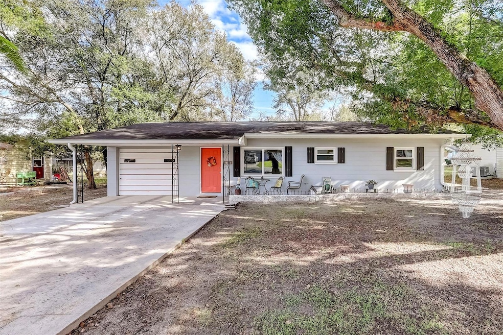 Pending $235,000 • Co-Listing Agent