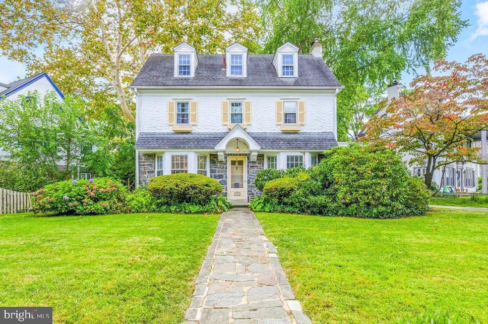 66 W Lodges Ln, Bala Cynwyd, PA 19004 - photo 1