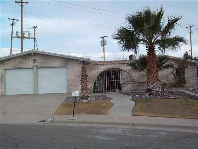 10824 Tom Kite Ct, El Paso, TX 79935 - photo 1