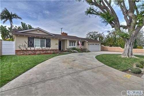 Large circular drive way