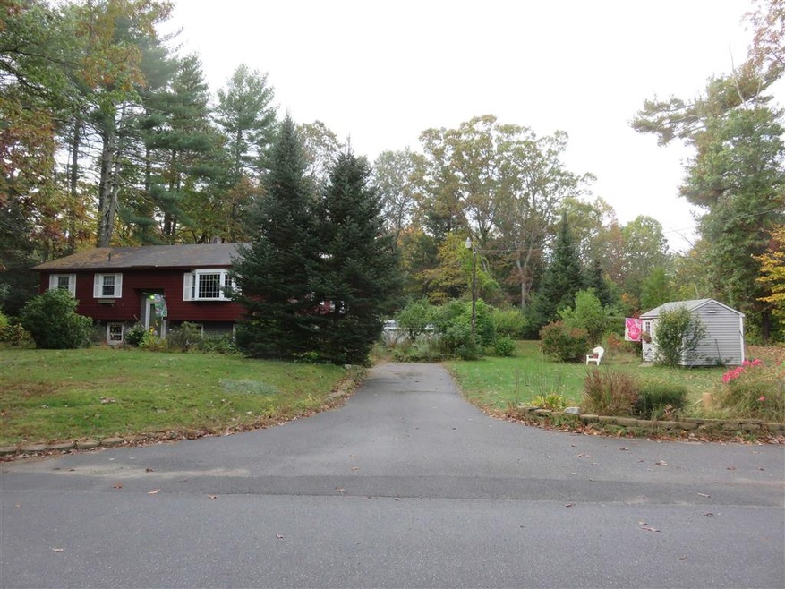 10 Winter Cir, Litchfield, NH 03052 - photo 1