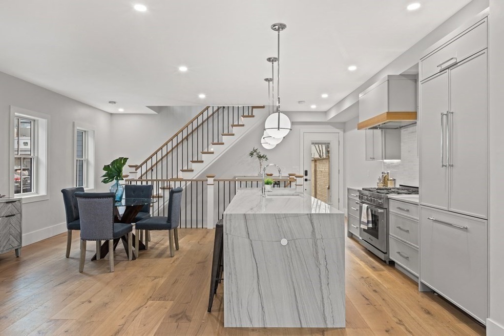 152 Charles St unit 1, Cambridge, MA 02141 - photo 1