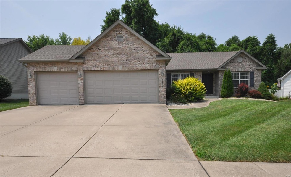 2523 Gecko Dr, Maryville, IL 62062 - photo 1