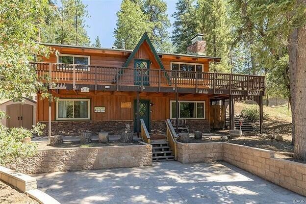 Sold $585,000