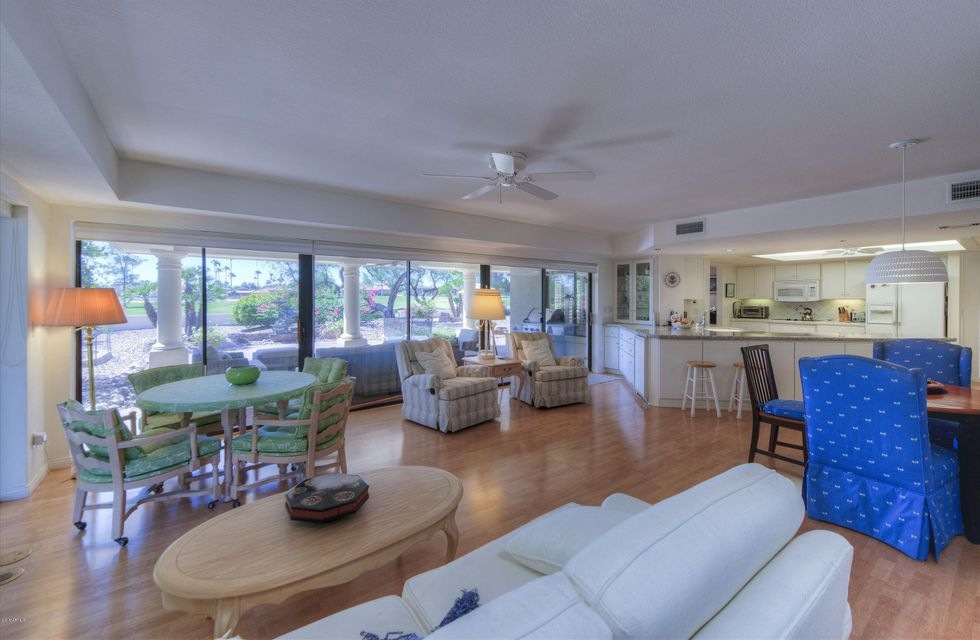 006_Family Room ~ Golf Course View