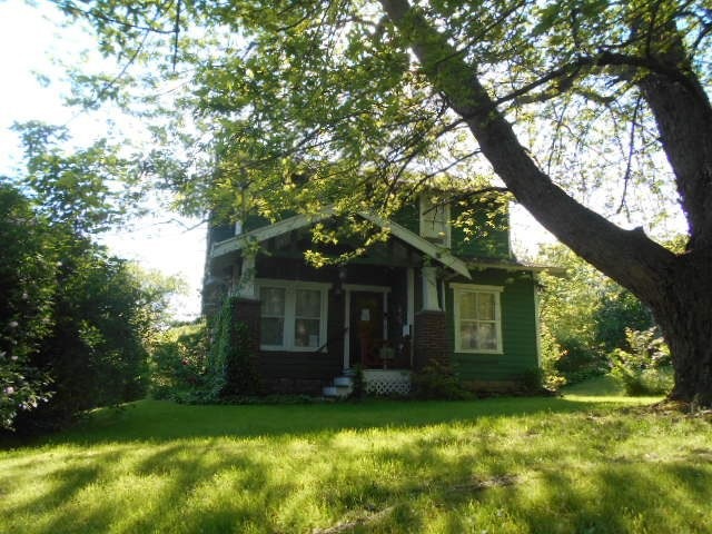 2705 Hastings Rd, Erie, PA 16506 - photo 1