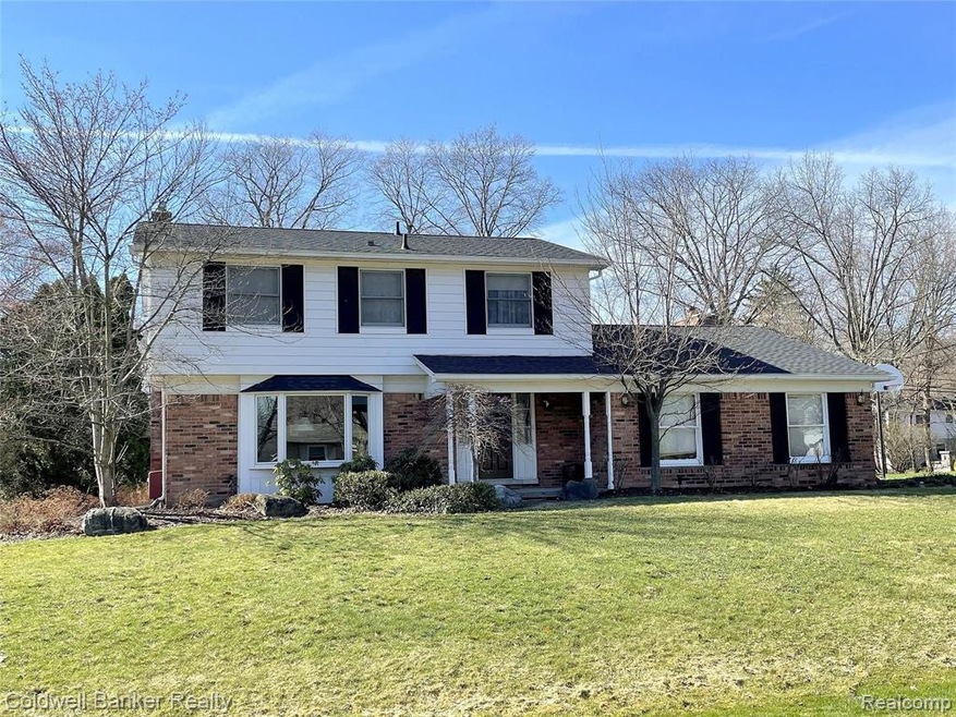 5535 Wild Ridge Ln, West Bloomfield, MI 48322 - photo 1