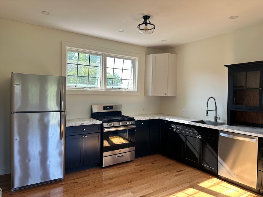 100 Stark Hwy S, Dunbarton, NH 03046 - photo 1