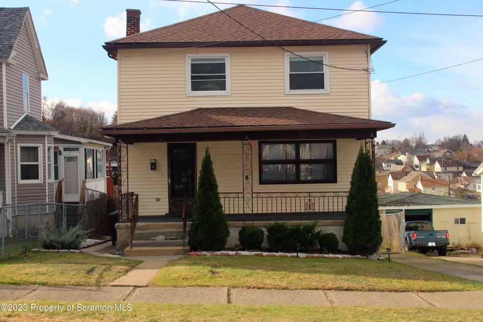 620 Pear St, Scranton, PA 18505 - photo 1